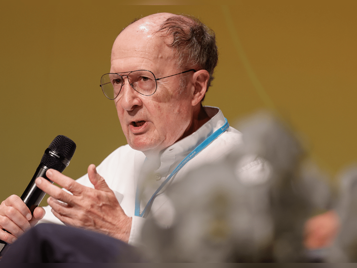 Lindau Nobel Laureate Meetings feature on rebuilding public trust in science